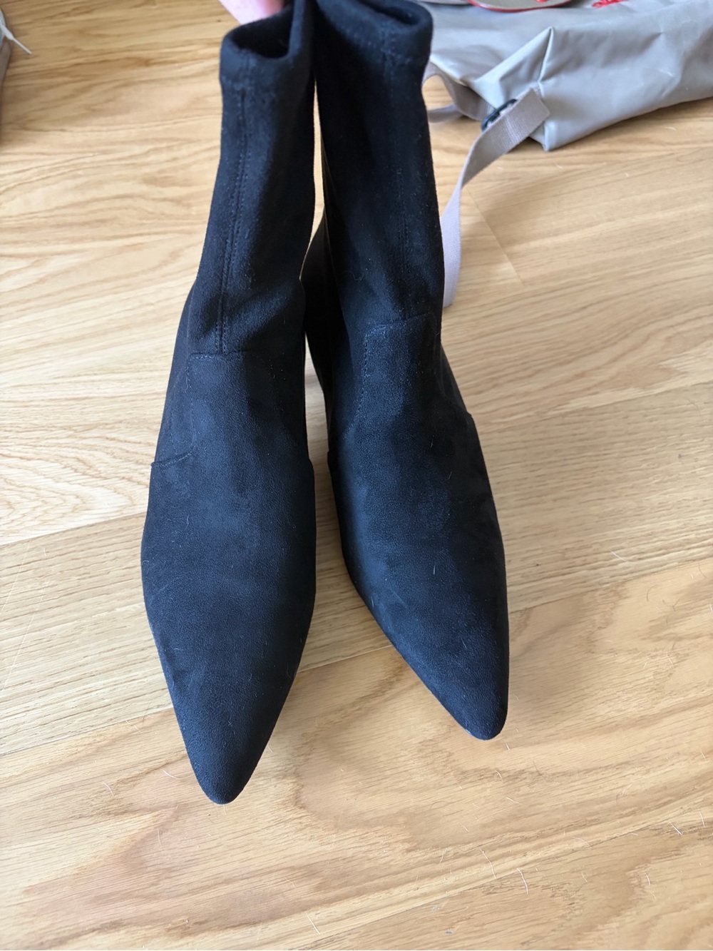 Black Pointed Toe Women's Ankle Boots